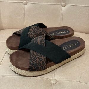 Toms Animal Print Sandals